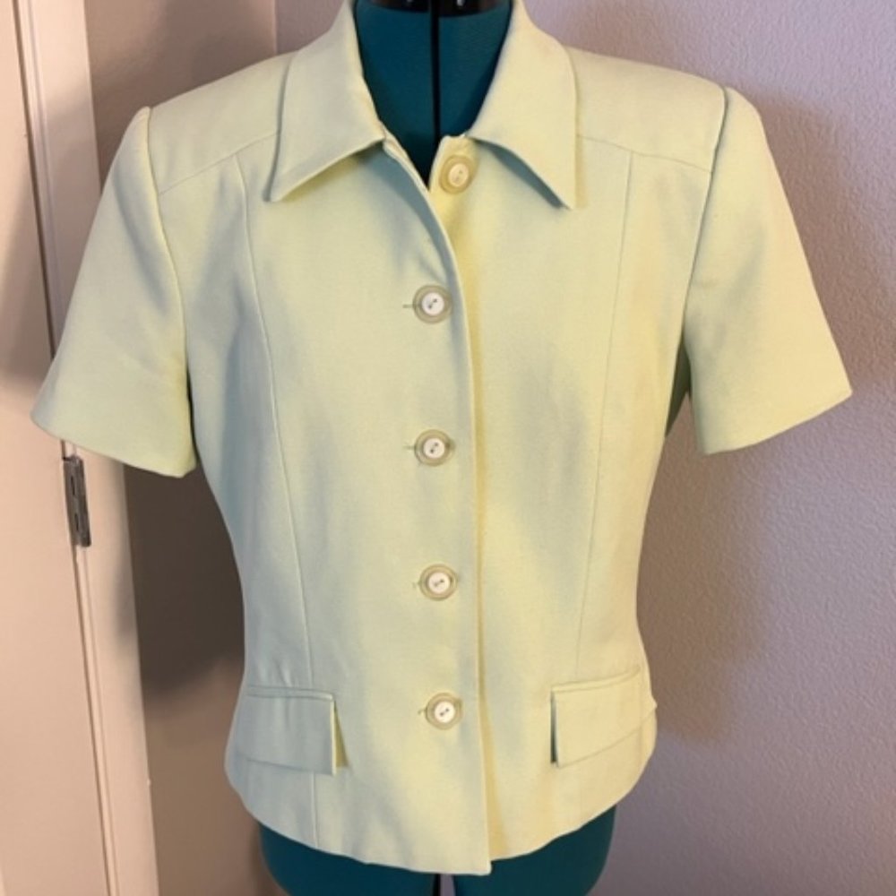 Pale Lime Beecher's Brook Short-Sleeve Suit Jacket - Size 8